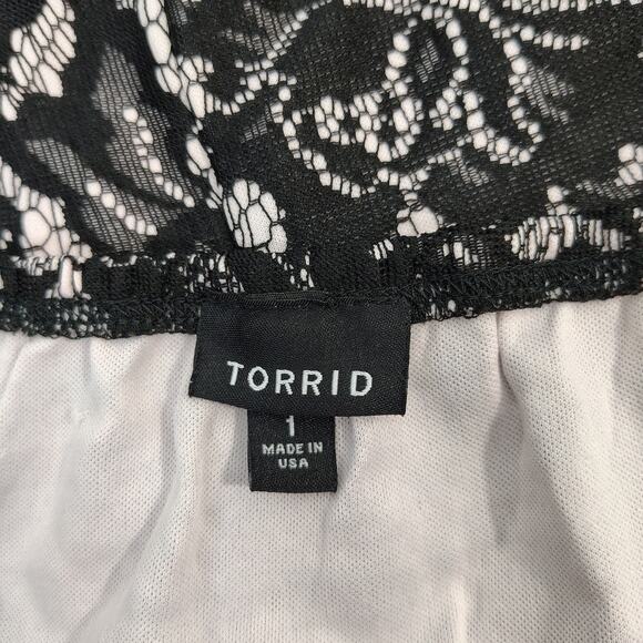 Torrid Corset Style Top Womens 1 or 14/16 or 1X‎ Black & Light Pink Goth Fairy - Picture 8 of 12